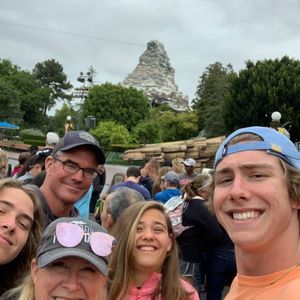 Meet your Posher, Kris